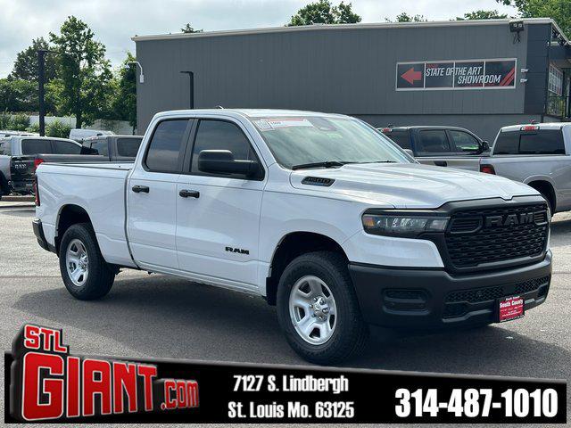 2025 RAM Ram 1500 RAM 1500 TRADESMAN QUAD CAB 4X4 64 BOX