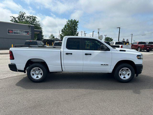 2025 RAM Ram 1500 RAM 1500 TRADESMAN QUAD CAB 4X4 64 BOX