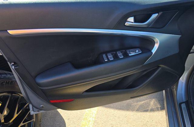 2023 Genesis G70 2.0T AWD