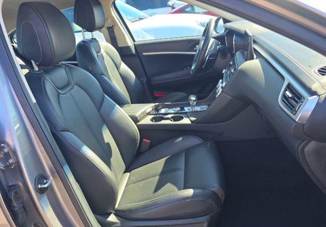 2023 Genesis G70 2.0T AWD