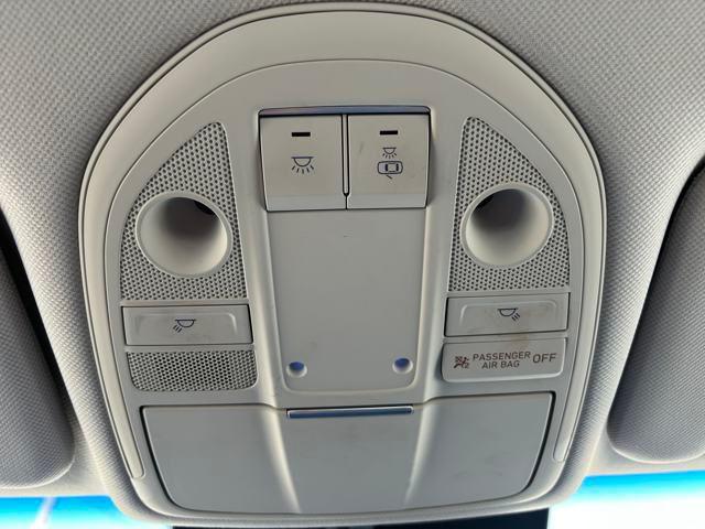 2023 Genesis G70 2.0T AWD