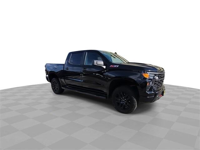 2024 Chevrolet Silverado 1500 4WD Crew Cab Short Bed Custom Trail Boss