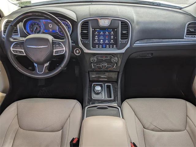 2019 Chrysler 300 Limited