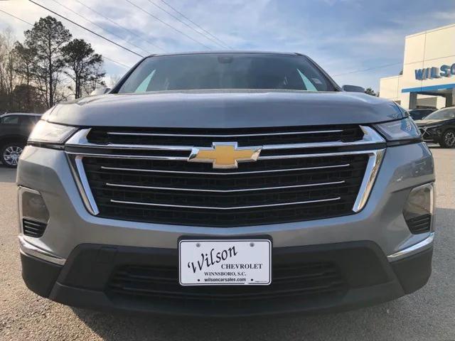 2023 Chevrolet Traverse AWD LT Leather