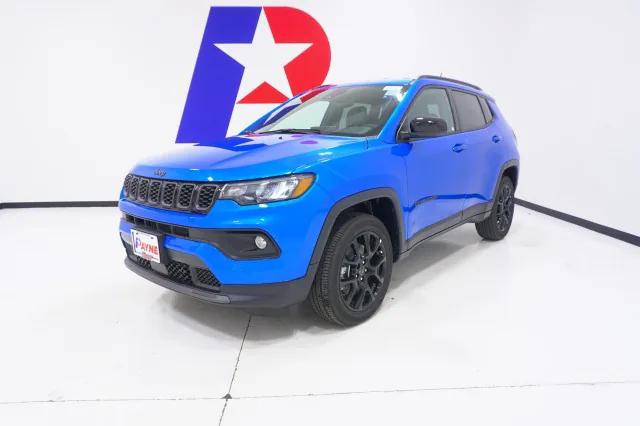 2025 Jeep Compass COMPASS LATITUDE 4X4