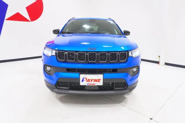 2025 Jeep Compass COMPASS LATITUDE 4X4