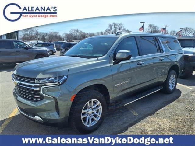 2023 Chevrolet Suburban 4WD LT