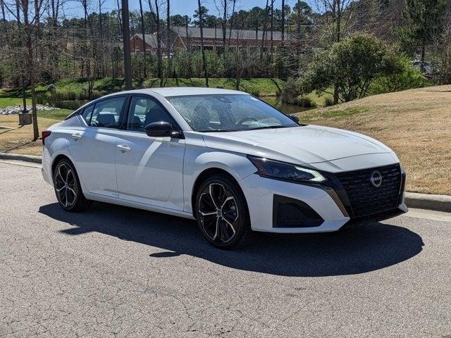 2023 Nissan Altima SR FWD