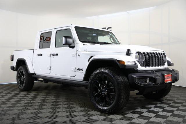 2024 Jeep Gladiator Nighthawk