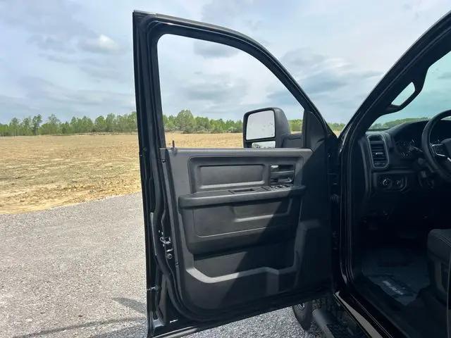 2025 Ram 2500 Tradesman Crew Cab 4x4 6'4" Box