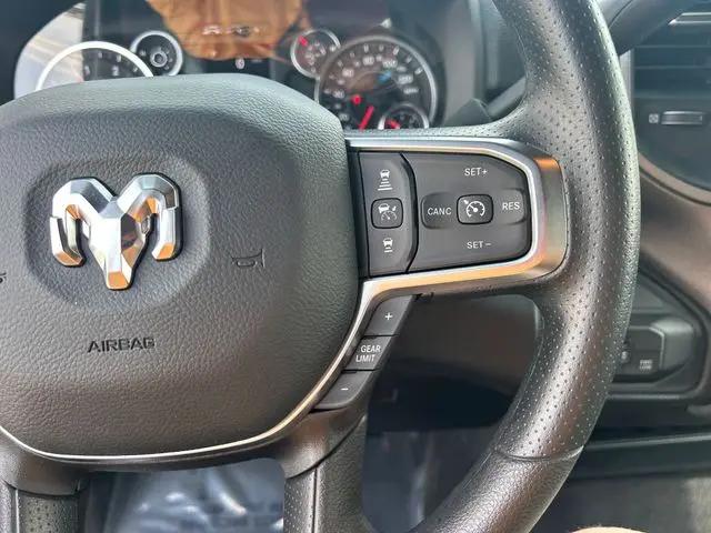 2025 Ram 2500 Tradesman Crew Cab 4x4 6'4" Box