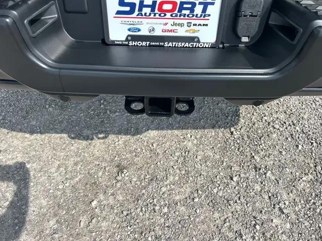 2025 Ram 2500 Tradesman Crew Cab 4x4 6'4" Box