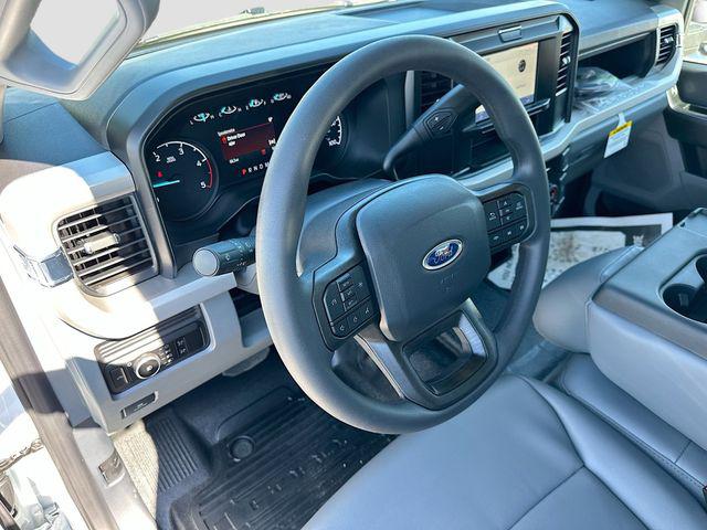2025 Ford F-550 XL