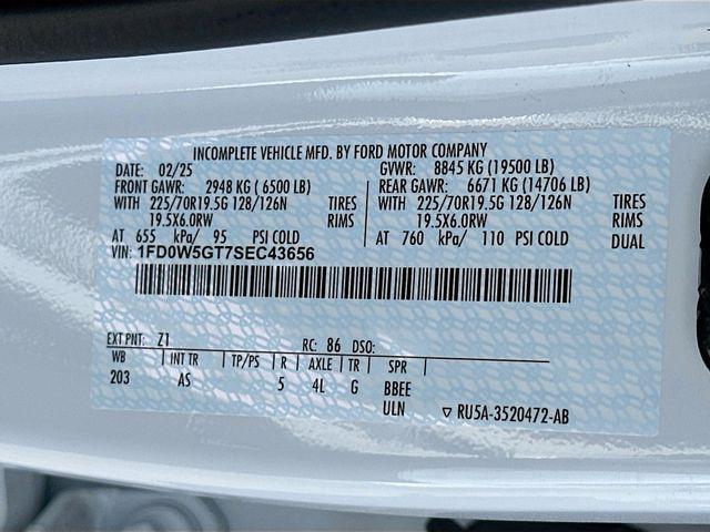 2025 Ford F-550 XL