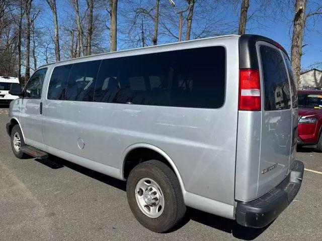 2020 Chevrolet Express Passenger RWD 3500 Extended Wheelbase LS