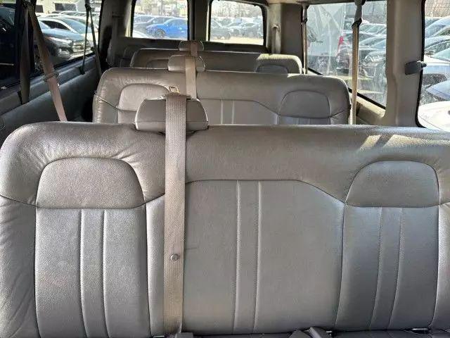 2020 Chevrolet Express Passenger RWD 3500 Extended Wheelbase LS