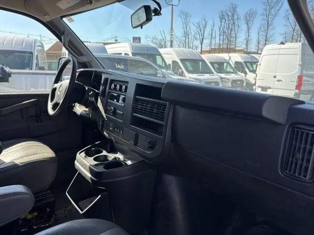 2020 Chevrolet Express Passenger RWD 3500 Extended Wheelbase LS
