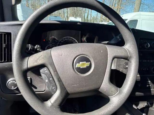 2020 Chevrolet Express Passenger RWD 3500 Extended Wheelbase LS