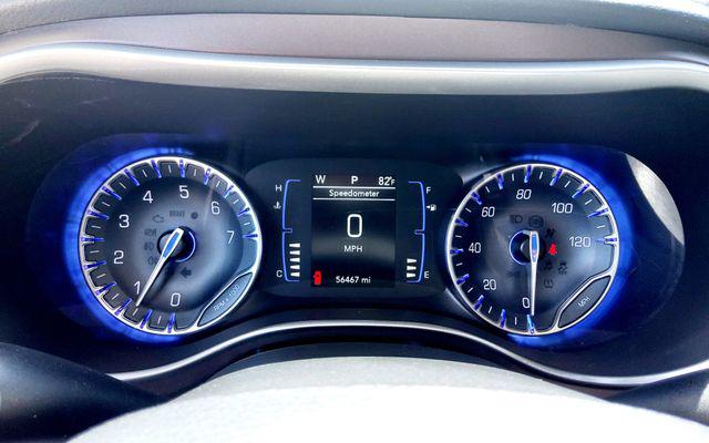 2021 Chrysler Voyager LXI