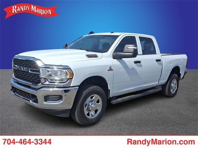 2023 RAM 2500 Tradesman Crew Cab 4x4 64 Box