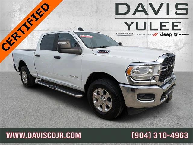 2024 RAM 2500 Big Horn Crew Cab 4x2 64 Box