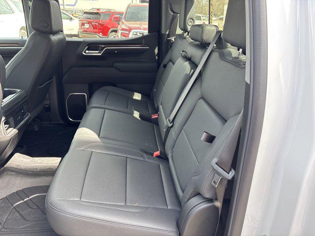 2025 Chevrolet Silverado 1500 4WD Crew Cab Short Bed RST