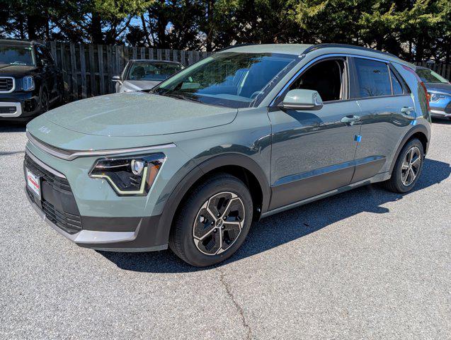 2025 Kia Niro EX