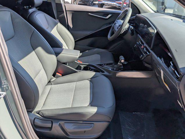 2025 Kia Niro EX