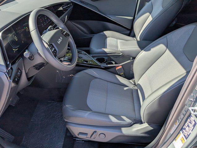 2025 Kia Niro EX