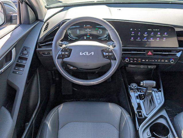 2025 Kia Niro EX