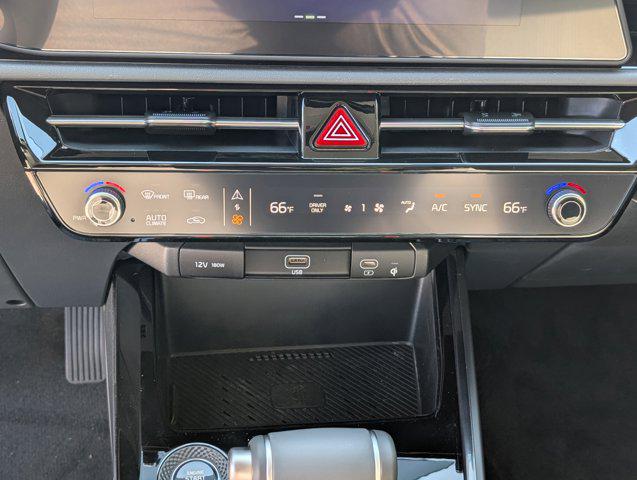 2025 Kia Niro EX