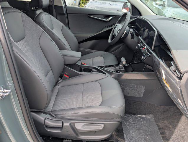 2025 Kia Niro EX
