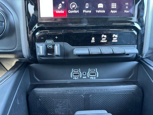 2025 Ram 1500 Lone Star Crew Cab 4x4 5'7" Box