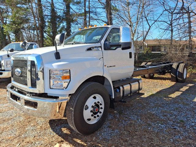 2026 Ford F-650 Straight Frame F650 REGULAR CAB DOCK HGT