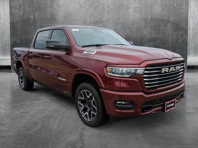 2025 RAM Ram 1500 RAM 1500 LARAMIE CREW CAB 4X2 57 BOX