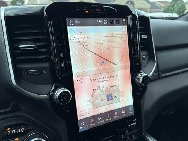 2025 RAM Ram 1500 RAM 1500 BIG HORN CREW CAB 4X4 64 BOX