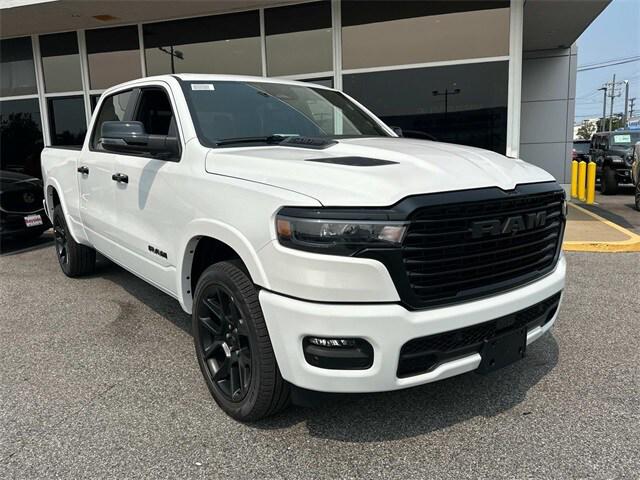 2025 RAM Ram 1500 RAM 1500 LARAMIE CREW CAB 4X4 64 BOX