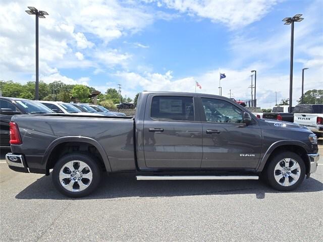 2025 RAM Ram 1500 RAM 1500 BIG HORN CREW CAB 4X4 64 BOX