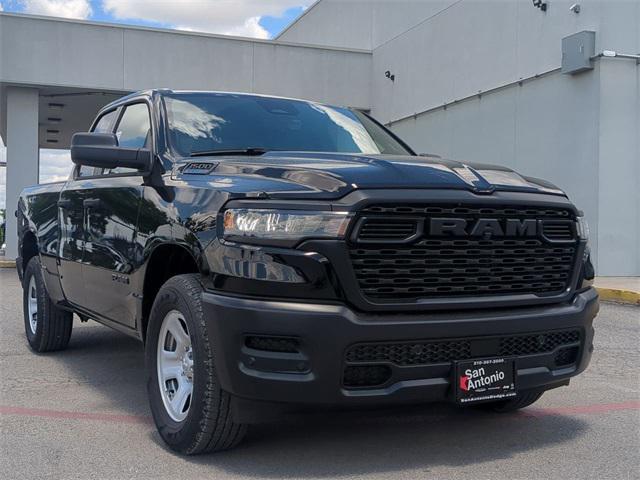2025 RAM Ram 1500 RAM 1500 TRADESMAN QUAD CAB 4X2 64 BOX