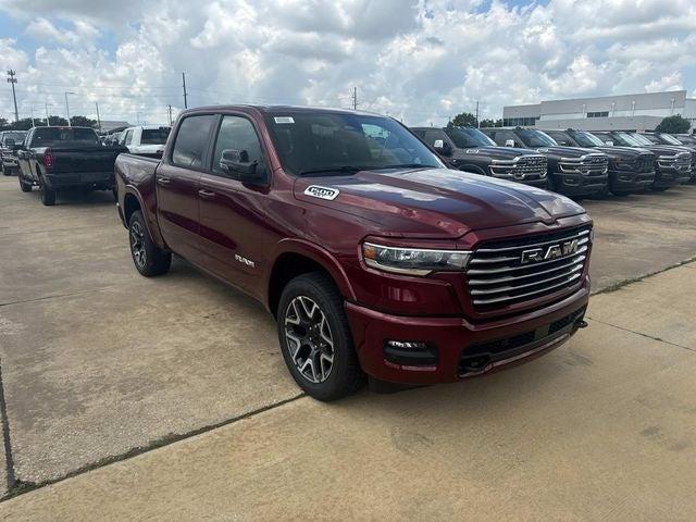 2025 RAM Ram 1500 RAM 1500 LARAMIE CREW CAB 4X2 57 BOX