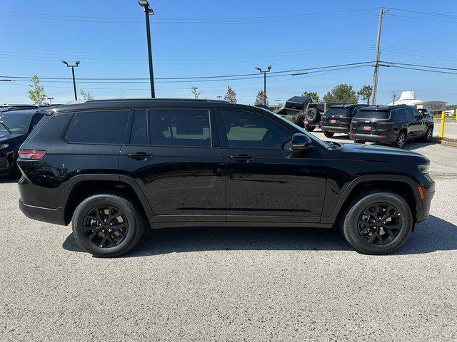2025 Jeep Grand Cherokee GRAND CHEROKEE L ALTITUDE 4X4