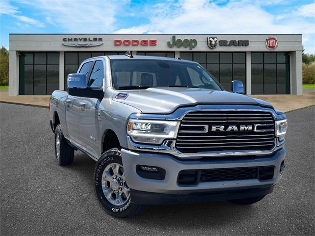 2024 RAM 2500 Laramie Crew Cab 4x4 64 Box