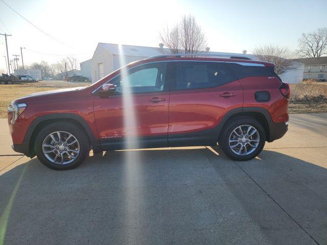 2022 GMC Terrain AWD SLT