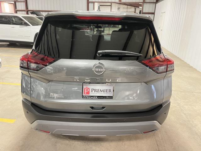 2023 Nissan Rogue SV FWD