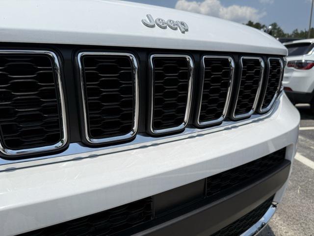 2025 Jeep Grand Cherokee GRAND CHEROKEE L LAREDO X 4X2