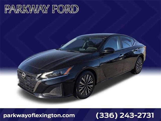 2023 Nissan Altima SV FWD