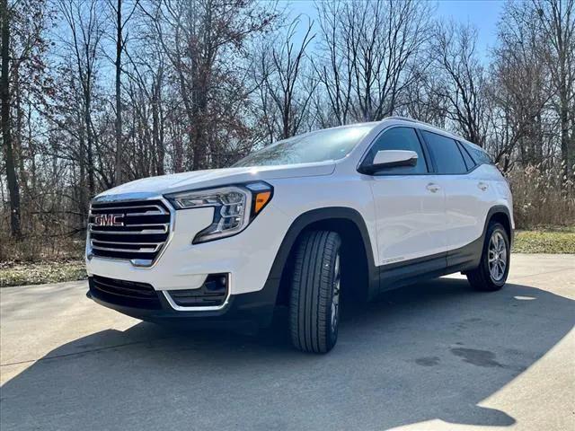 2024 GMC Terrain FWD SLT