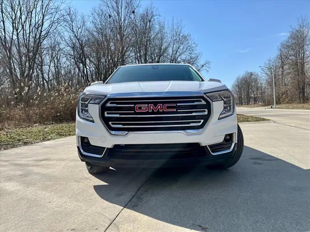 2024 GMC Terrain FWD SLT