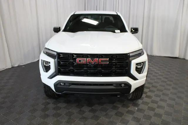 2025 GMC Canyon 2WD Elevation