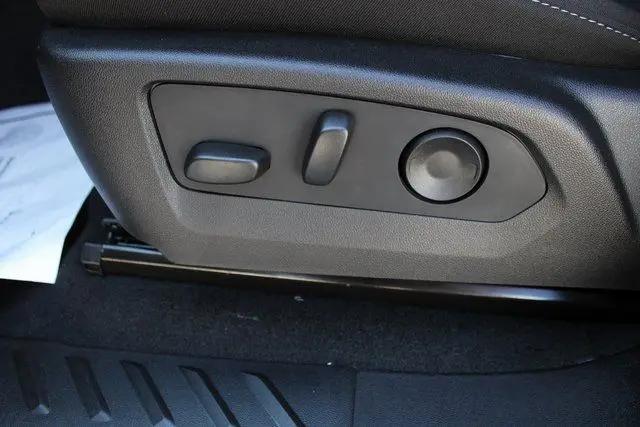 2025 GMC Canyon 2WD Elevation